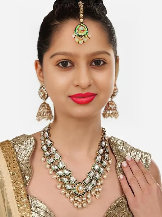 FluteVrinda Green Meenakari Dazzling Stones Beads Bridal Necklace Earring & Maangtikka Set For Women (B0DH7Z2M73)